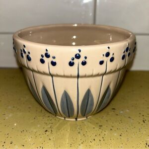 Tender Heart Treasures Blue Leaf 4" Crock Mixing Bowl 2001 Freezer To Oven